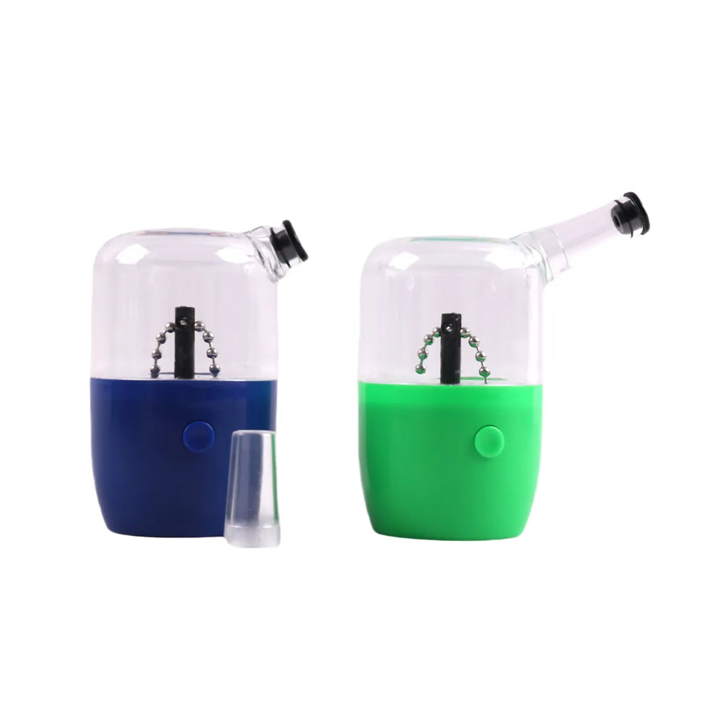 Cannabiothek GrindMaster Pro USB-Kräutermühle unterwegs blau und grün.
