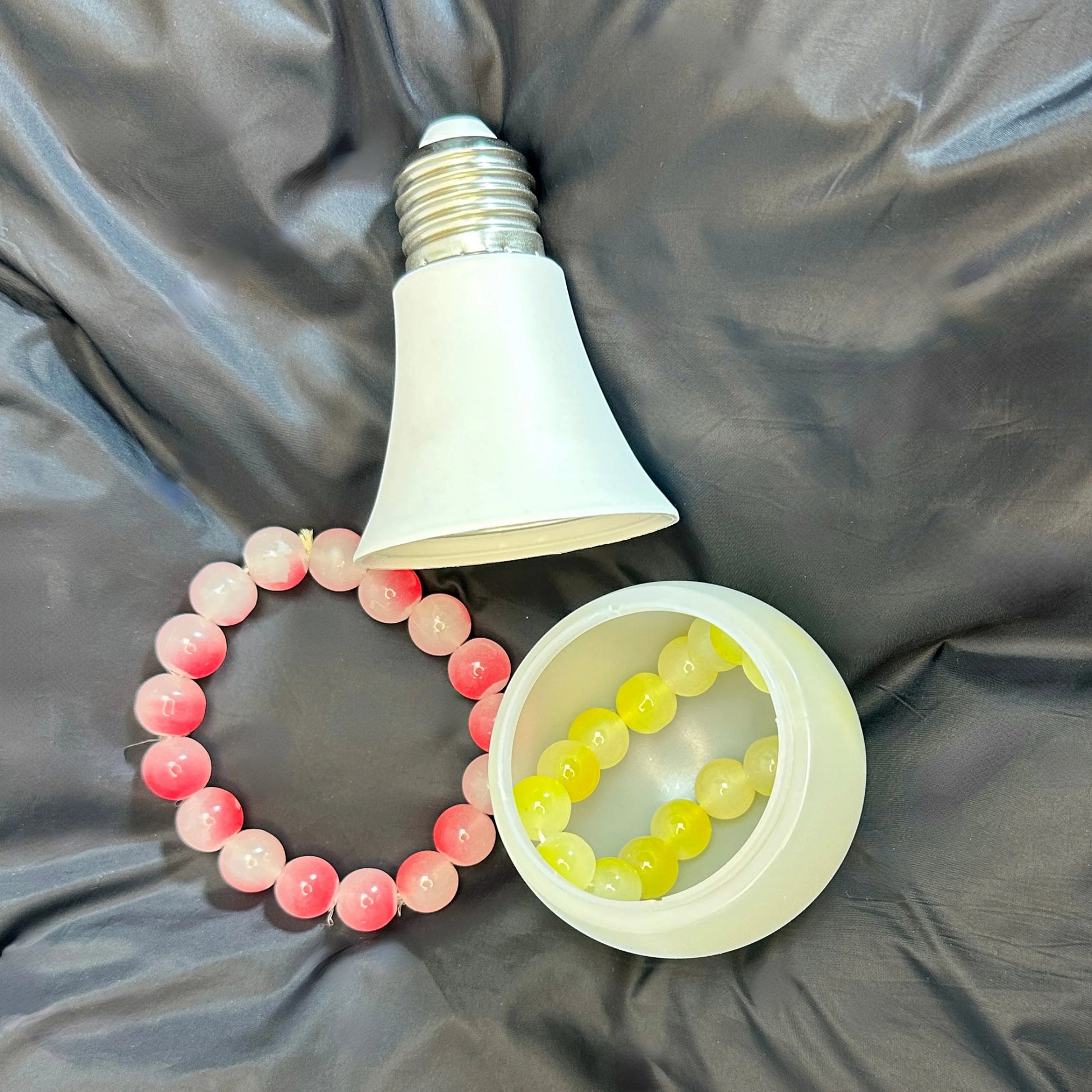 BrightVault  Glühbirnen-Design Stash-Behälter mit Geheimfach - Cannabiothek